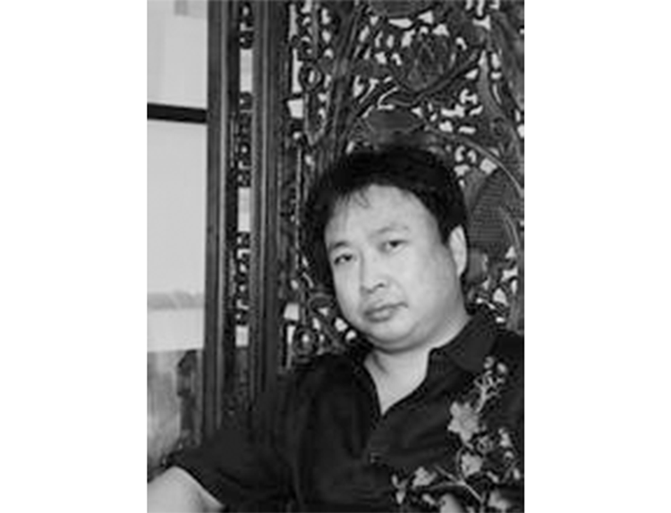 殷立宏